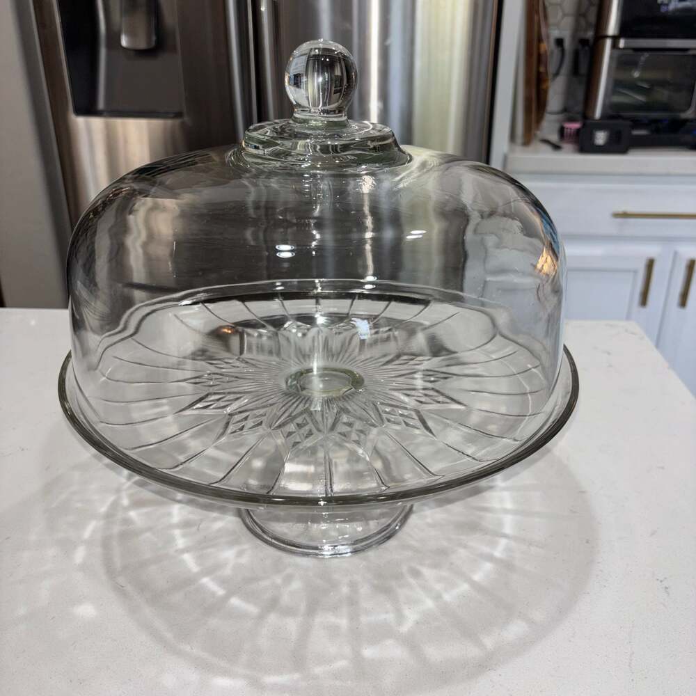 Anchor Hocking Canfield Footed Cake Stand with Dome Lid